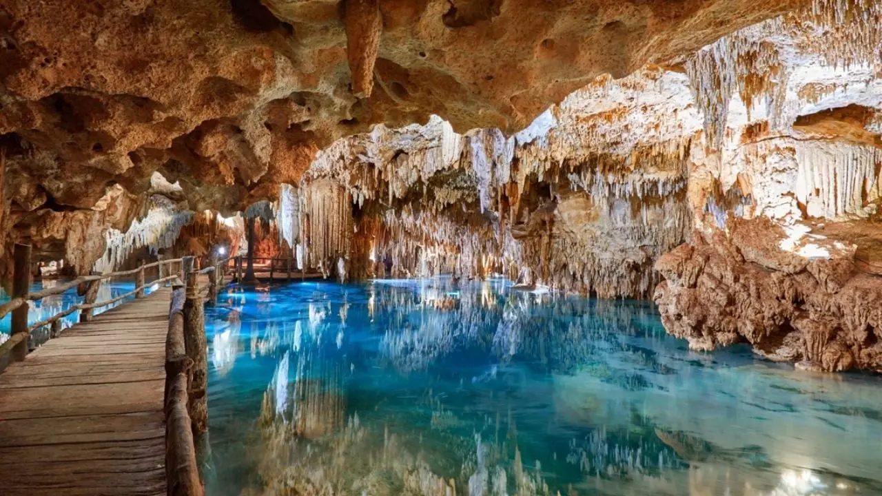 Aktun Chen Cenote, the spot where travelers can enjoy during rainy days in the Riviera maya