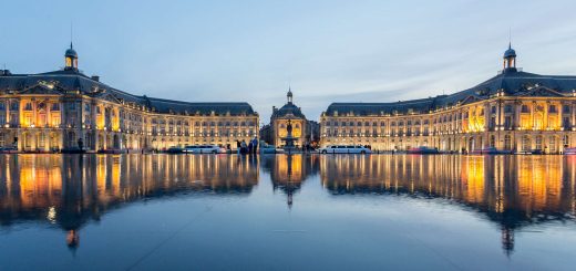 Place de la Bourse in Bordeaux