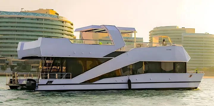 Abu Dhabi Private Boat Charter Day Trip