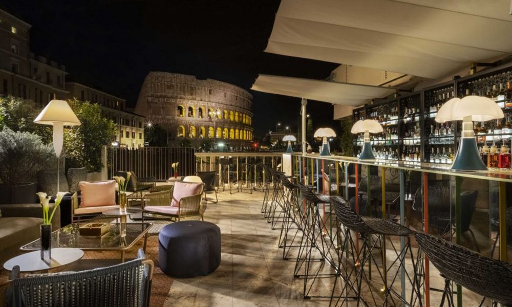 The Court Bar at Palazzo Manfredi with a view of The Colosseum