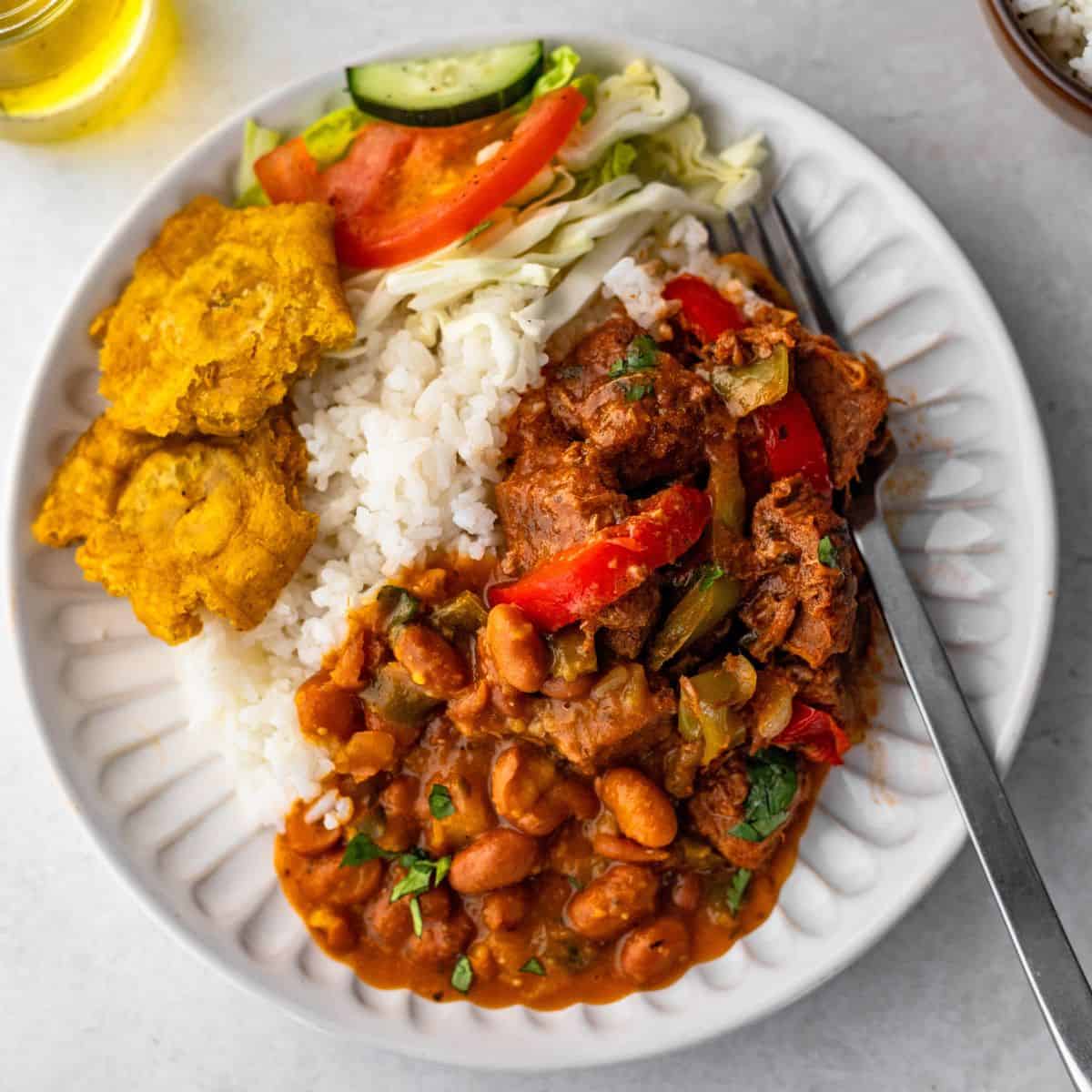 La Bandera Dominicana - National dish in Punta Cana