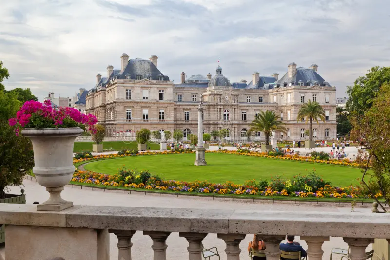 Luxembourg Gardens Created in the 17th century, the gardens feature tree-lined promenades, vibrant flowerbeds, fountains, and the majestic Luxembourg Palace. I